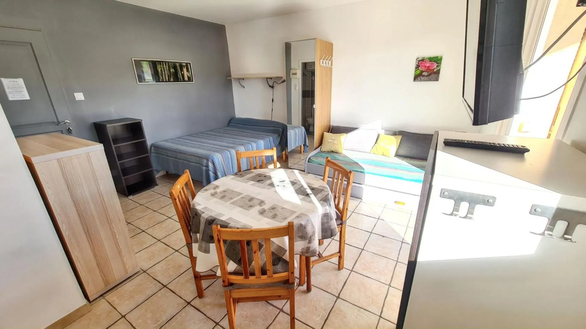 Studio Confort A Hyeres 20 M² Avec Barbecue Et Terrasse 0*,  France